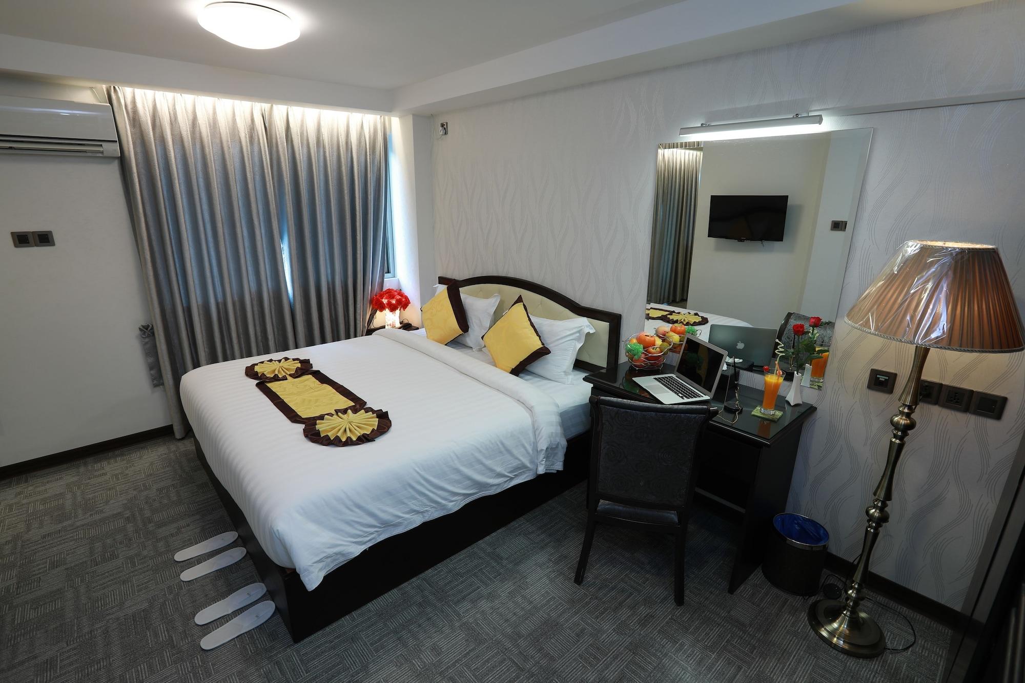 Rose Palace Hotel Янгон Екстериор снимка