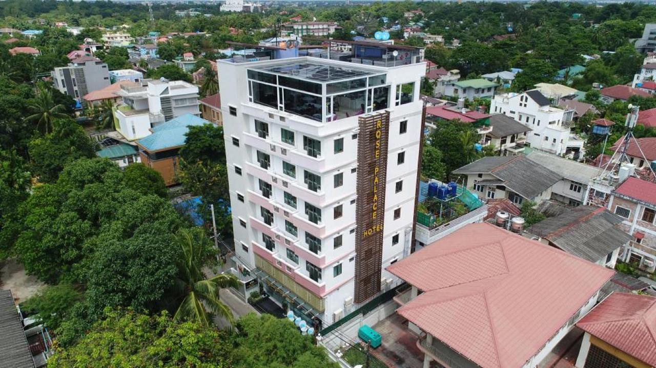 Rose Palace Hotel Янгон Екстериор снимка